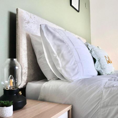 Stunning Apartment, Sleeps 4, Central London, 1 Bedroom, Zone 1, Kennington - Open For Business Stays, Long Stays And Families Relocating エクステリア 写真