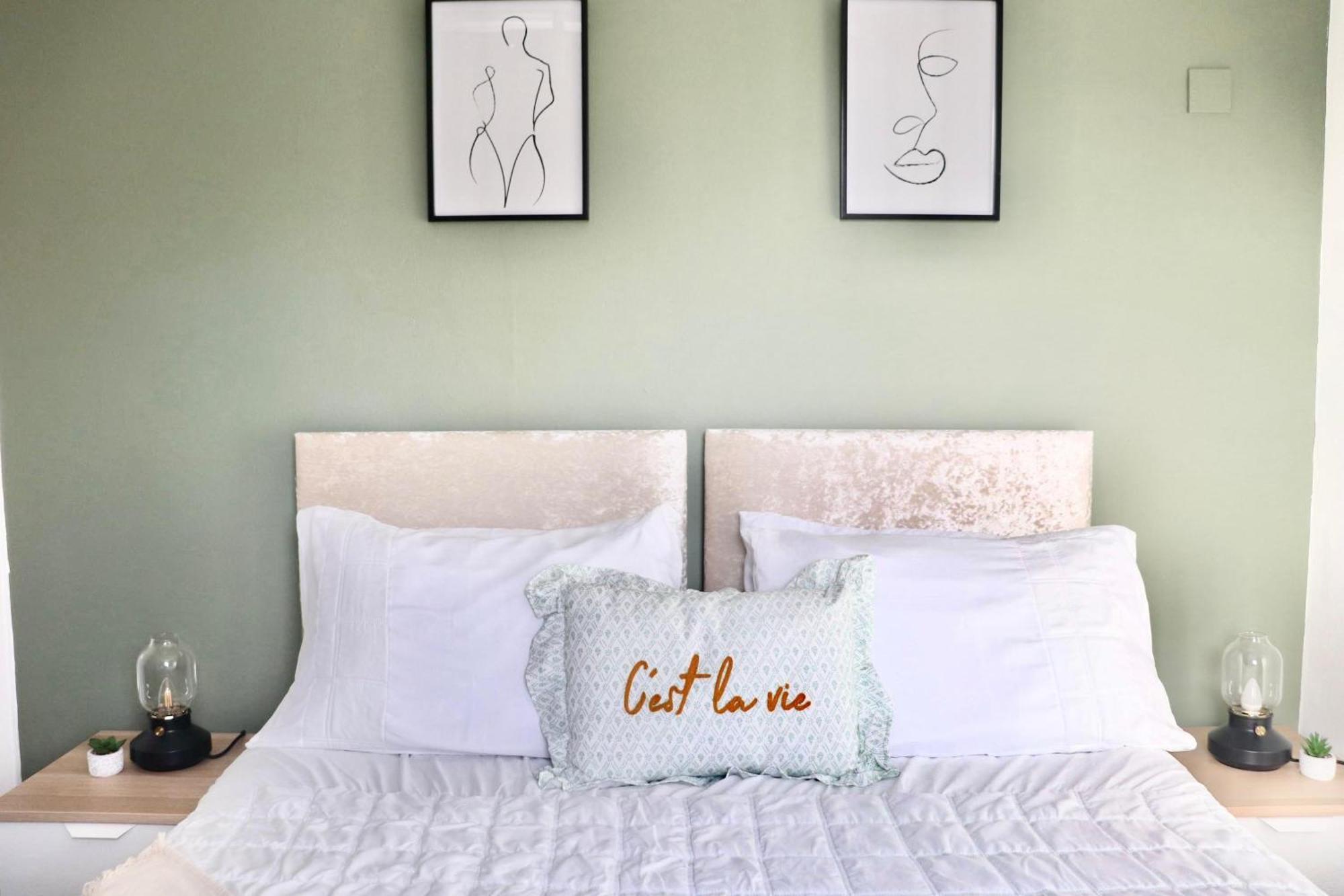 Stunning Apartment, Sleeps 4, Central London, 1 Bedroom, Zone 1, Kennington - Open For Business Stays, Long Stays And Families Relocating エクステリア 写真